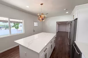3016 N 47th St, Phoenix, AZ 85018 - Photo 12
