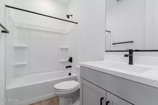 17287 W Valentine St, Surprise, AZ 85388 - Photo 32