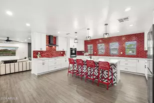 5009 E Wethersfield Rd, Scottsdale, AZ 85254 - Photo 8