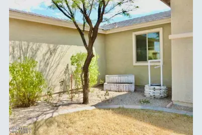 12527 W Diaz Drive, Arizona City, AZ 85123 - Photo 2