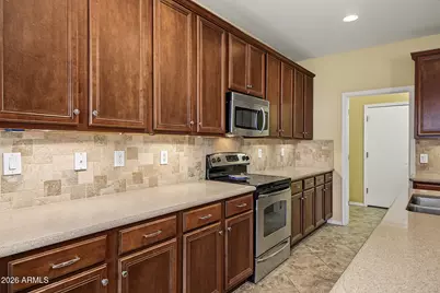 144 S Agua Fria Lane, Casa Grande, AZ 85194 - Photo 8