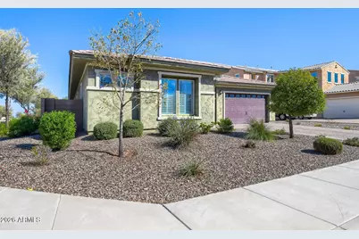 2416 E Cherry Hill Drive, Gilbert, AZ 85298 - Photo 2