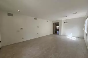 264 W Tahiti Dr, Casa Grande, AZ 85122 - Photo 10
