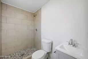 9802 N 13th Ave, Phoenix, AZ 85021 - Photo 22