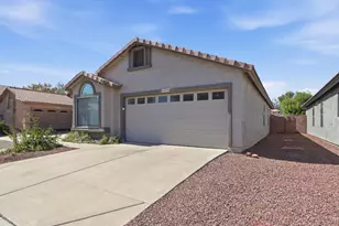 2135 E Danbury Rd, Phoenix, AZ 85022 - Photo 2