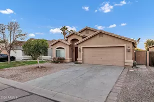 41626 N Ranch Dr, San Tan Valley, AZ 85140 - Photo 2