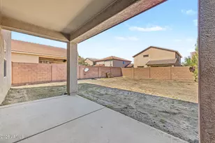 4434 W Crescent Rd, San Tan Valley, AZ 85144 - Photo 32