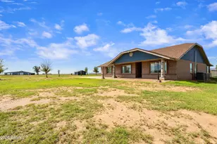 4333 W Dillman Rd, Elfrida, AZ 85610 - Photo 2