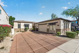 11419 N 12th Pl, Phoenix, AZ 85020 - Photo 2