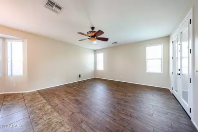 25810 W Watkins Street, Buckeye, AZ 85326 - Photo 10