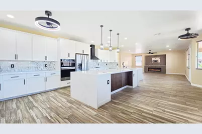 494 S 220th Lane, Buckeye, AZ 85326 - Photo 10