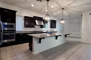 991 E Holland Park Dr, Gilbert, AZ 85297 - Photo 18