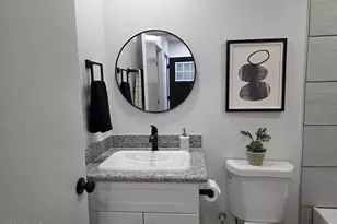 1833 W Hadley St, Phoenix, AZ 85007 - Photo 18