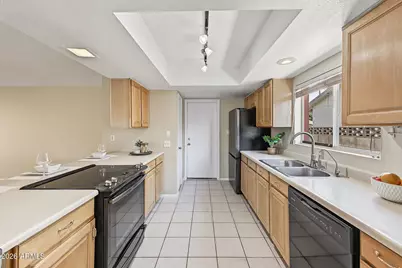 2115 E Fremont Drive, Tempe, AZ 85282 - Photo 6