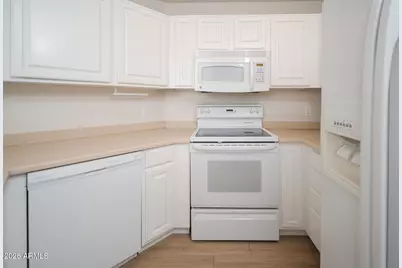 7887 N 16th Street #125, Phoenix, AZ 85020 - Photo 6