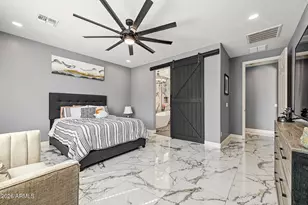 8031 W Encinas Ln, Phoenix, AZ 85043 - Photo 16