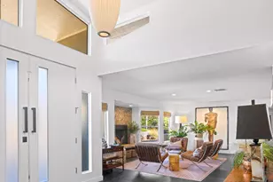 4303 E McDonald Dr, Phoenix, AZ 85018 - Photo 10