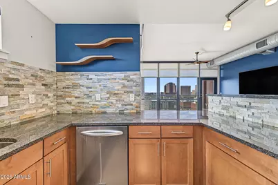 310 S 4th Street #1201, Phoenix, AZ 85004 - Photo 6
