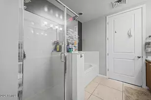 1 E Lexington Ave, Phoenix, AZ 85012 - Photo 22