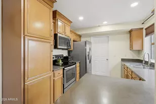 1633 E Lakeside Dr, Gilbert, AZ 85234 - Photo 14