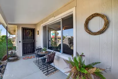 10001 W Augusta Drive, Sun City, AZ 85351 - Photo 12