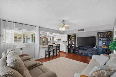 10001 W Augusta Drive, Sun City, AZ 85351 - Photo 24