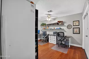 10001 W Augusta Dr, Sun City, AZ 85351 - Photo 36