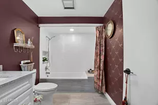 10001 W Augusta Dr, Sun City, AZ 85351 - Photo 42