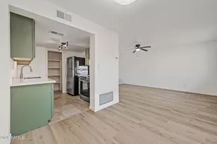 1020 E Redfield Rd, Tempe, AZ 85283 - Photo 8