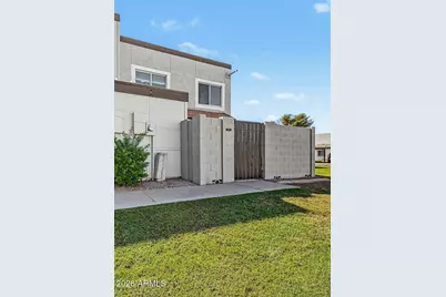 1020 E Redfield Road, Tempe, AZ 85283 - Photo 1