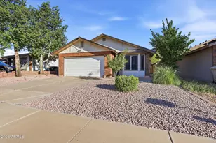 8734 W Meadow Dr, Peoria, AZ 85382 - Photo 32