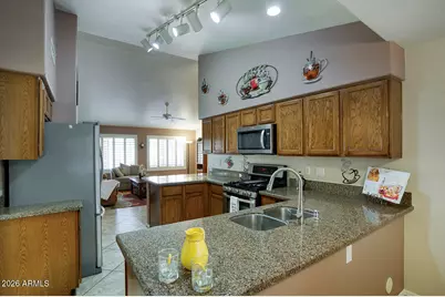 13322 W Cambridge Avenue, Goodyear, AZ 85395 - Photo 10