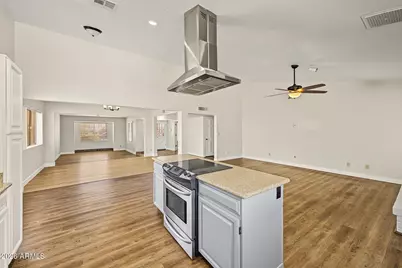 11218 N 63rd Avenue, Glendale, AZ 85304 - Photo 16