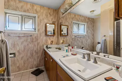 2250 W Augusta Avenue, Phoenix, AZ 85021 - Photo 10