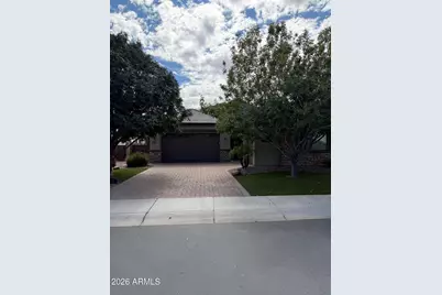 923 E Horseshoe Place, Chandler, AZ 85249 - Photo 1