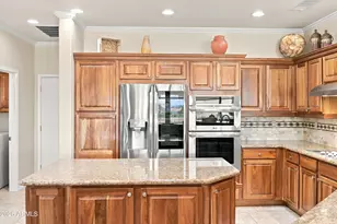 18142 N Cherry Creek Dr, Surprise, AZ 85374 - Photo 10