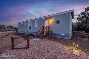 8445 Apache Dr, Show Low, AZ 85901 - Photo 1