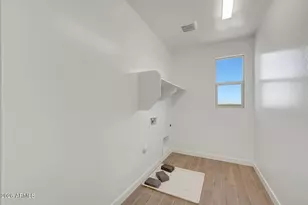 2093 E Mill Rd, San Tan Valley, AZ 85140 - Photo 32
