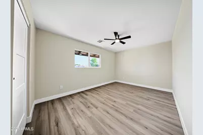3030 N 41st Drive, Phoenix, AZ 85019 - Photo 24