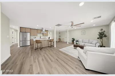 3030 N 41st Drive, Phoenix, AZ 85019 - Photo 8