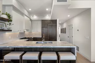 8270 N Hayden Rd, Scottsdale, AZ 85258 - Photo 6