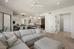 8270 N Hayden Rd, Scottsdale, AZ 85258 - Photo 24