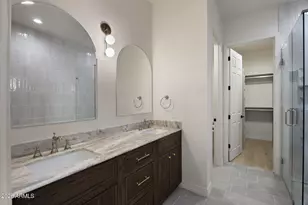 8270 N Hayden Rd, Scottsdale, AZ 85258 - Photo 36