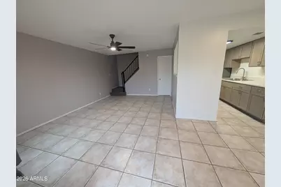 4629 E Southgate Avenue, Phoenix, AZ 85040 - Photo 8