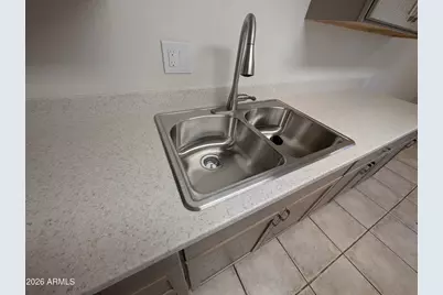 4629 E Southgate Avenue, Phoenix, AZ 85040 - Photo 12