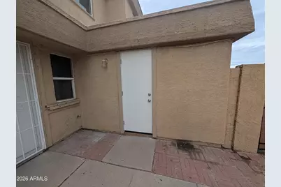 4629 E Southgate Avenue, Phoenix, AZ 85040 - Photo 4