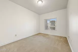 5350 E Deer Valley Dr, Phoenix, AZ 85054 - Photo 18