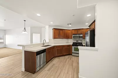 5350 E Deer Valley Drive #4439, Phoenix, AZ 85054 - Photo 6