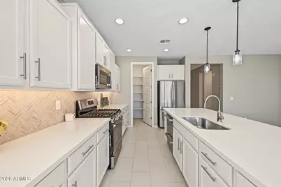 16161 S 181st Avenue, Goodyear, AZ 85338 - Photo 18
