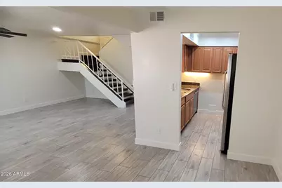 7126 N 19th Avenue #222, Phoenix, AZ 85021 - Photo 10
